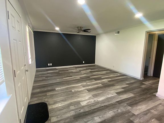 3rd image of 4905 N Holt Ave APT 102