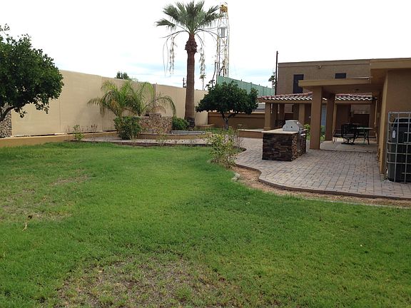 4th image of 949 N Stapley Dr