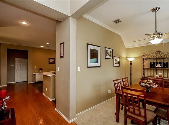 3rd image of 1637 Niagara Blvd