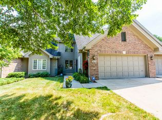 18775 Follett Dr, Brookfield, WI 53045