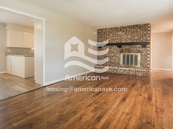3-Living Room