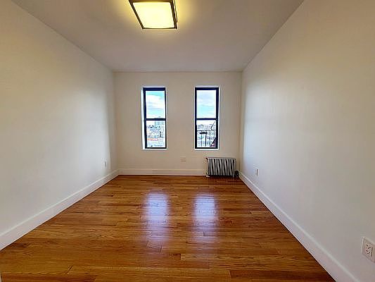 5th image of 1686 Clay Ave APT 53