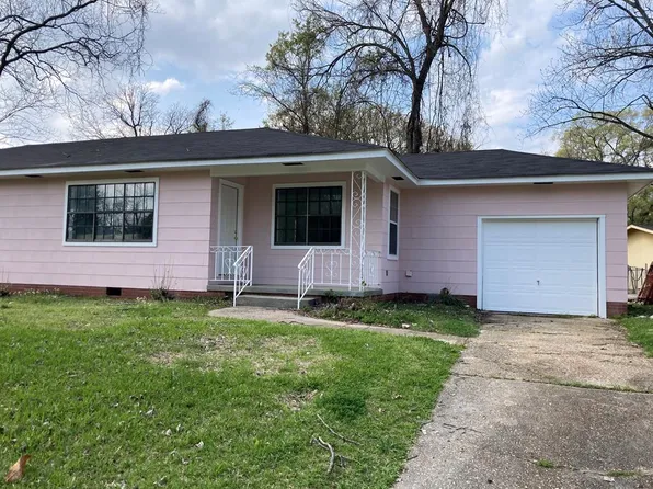 307 Skyview Ln, Vicksburg, MS 39183