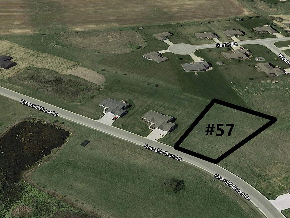 2nd image of 57331 Emerald Chase Ln