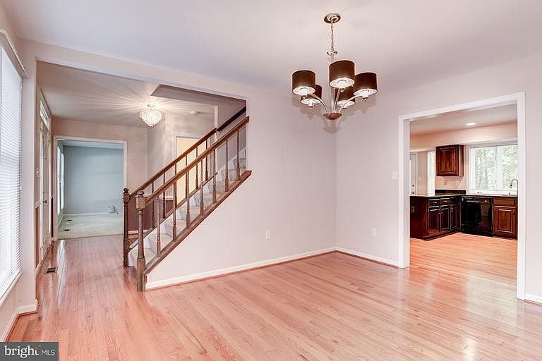 1st image of 3303 Rollingwood Dr