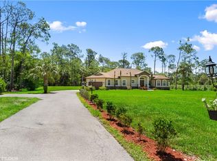 280 29th St NW, Naples, FL 34120