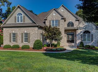 5509 Effieham St, Oak Ridge, NC 27310