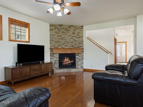 2nd image of 35 Steamboat Dr
