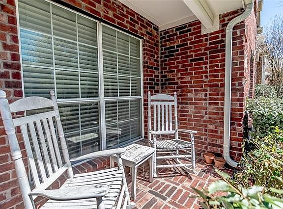 2nd image of 10342 Coach House Ln