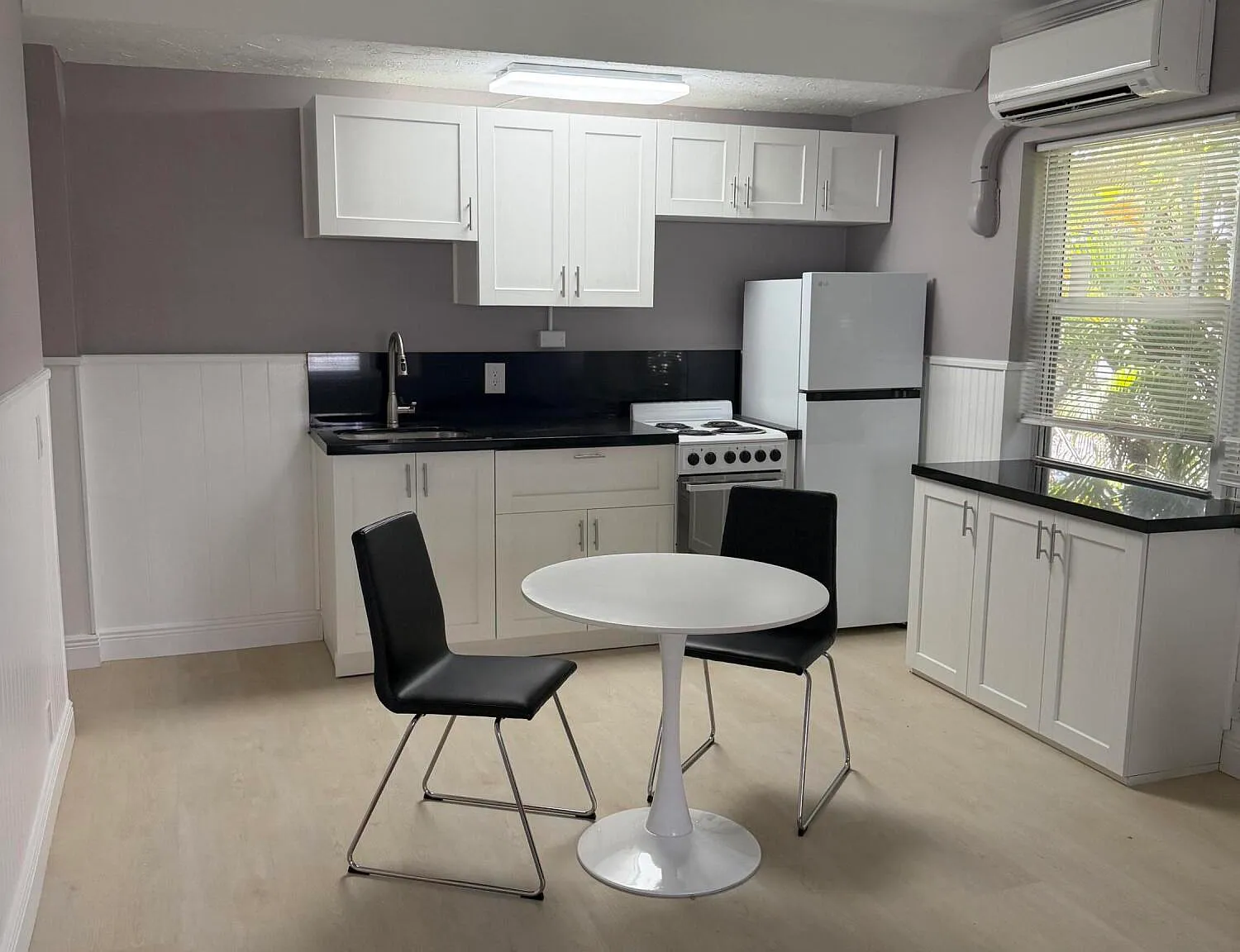 1 bed, 1.0 bath, 900 sqft, $2,000 — Photo 4
