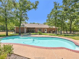 7601 Jones Rd, College Station, TX 77845