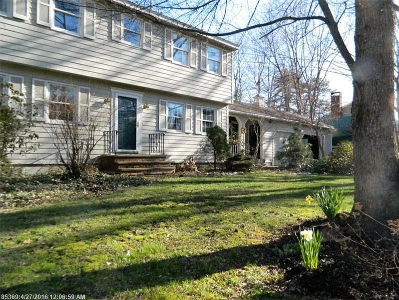 1st image of 6 Cushnoc Ln