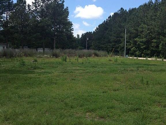 4th image of 592 Arbor Drive