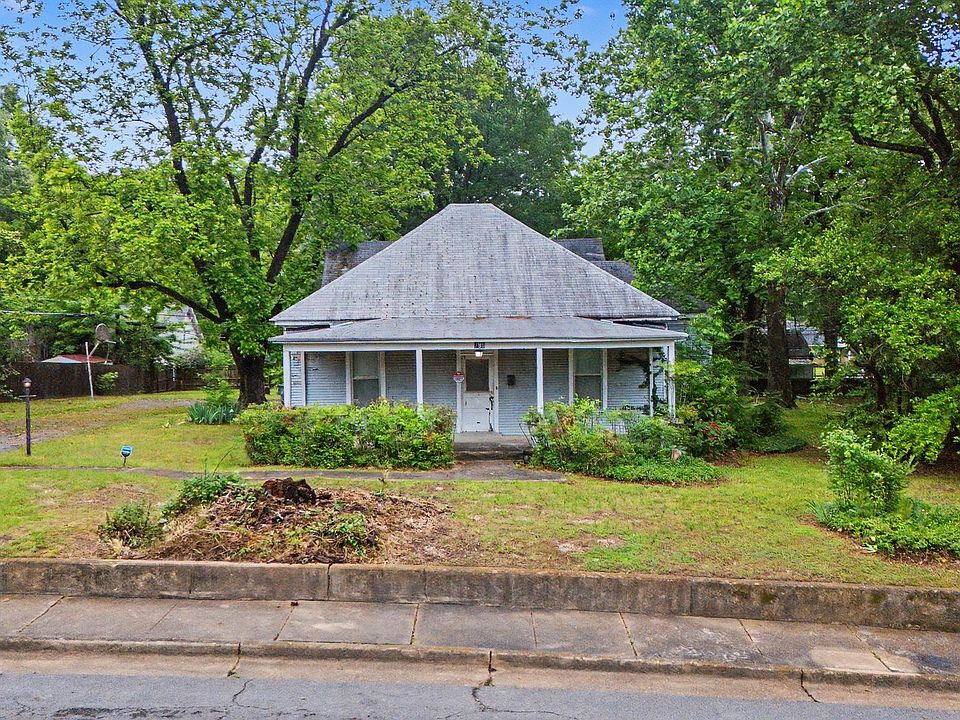 1st image of 790 Colonial Rd