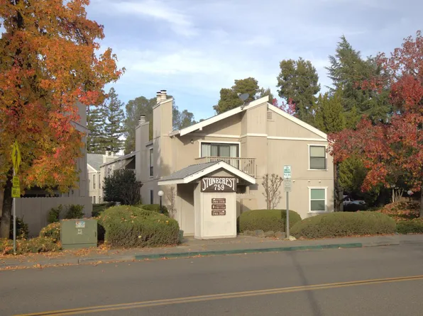 741 Mikkelsen Dr, Auburn, CA 95603