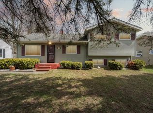 3408 Huggins Ave, Flint, MI 48506