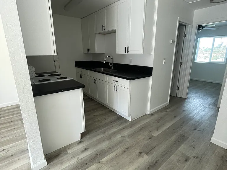 Genesis Apartments — Photo 17