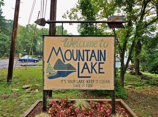 188 Lakeside Dr W, Belvidere, NJ 07823