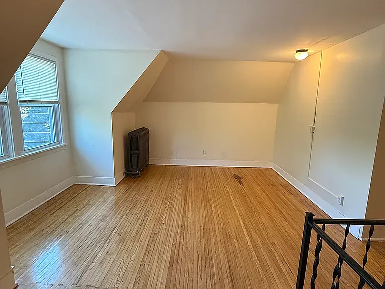 42 Rowley St #7 — Photo 3