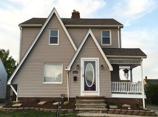 3806 Redfern Rd, Parma, OH 44134