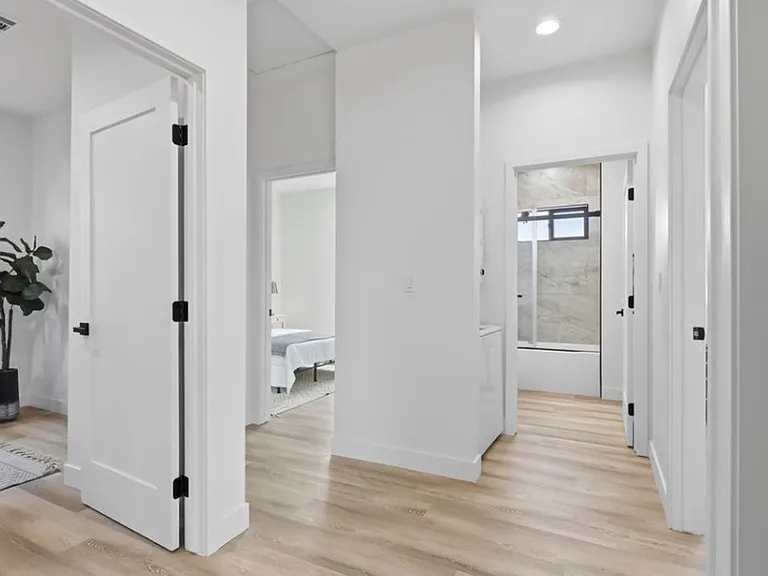 4421 Phelan Ave #A — Photo 3