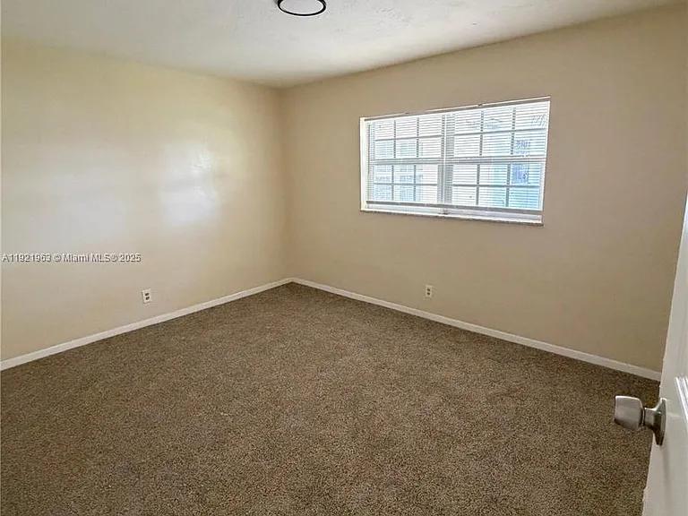 1320 SW 11th Ave #A — Photo 5