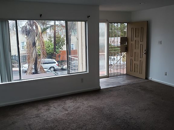 2nd image of 637 W 32nd St #639-1/2