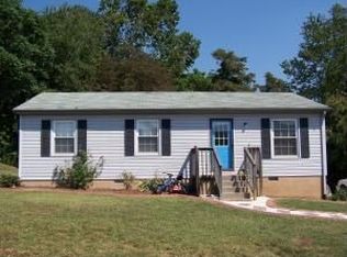 444 2nd St, Buchanan, VA 24066
