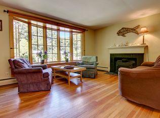 288 Natick Ave, Warwick, RI 02886