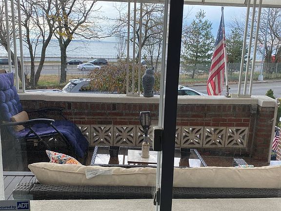 5th image of 1171 Shore Pkwy