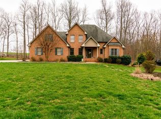 1292 Ashburn Dr, Forest, VA 24551