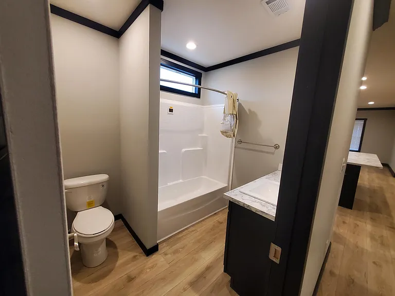 743 Chalet Ave — Photo 7
