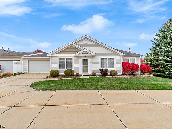3rd image of 4568 Grand Teton Dr