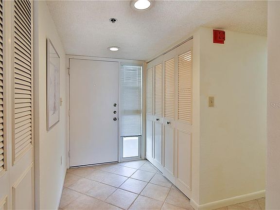4th image of 11 Sunset Dr APT 603