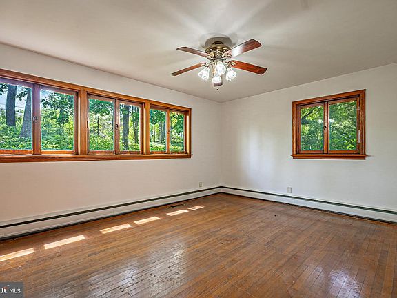 23rd image of 1249 Braddock Rd