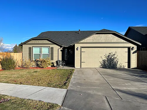 1634 SW 36th Way Photo 1