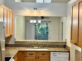 5051 SW 9th Ln, Gainesville, FL 32607