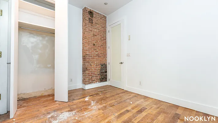 Rented by Nooklyn NYC LLC | media 10