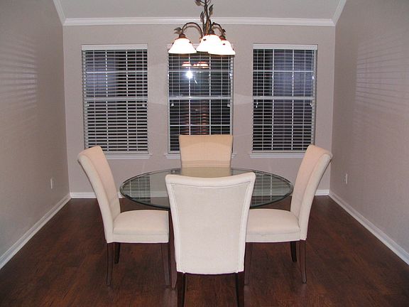 Formal Dining