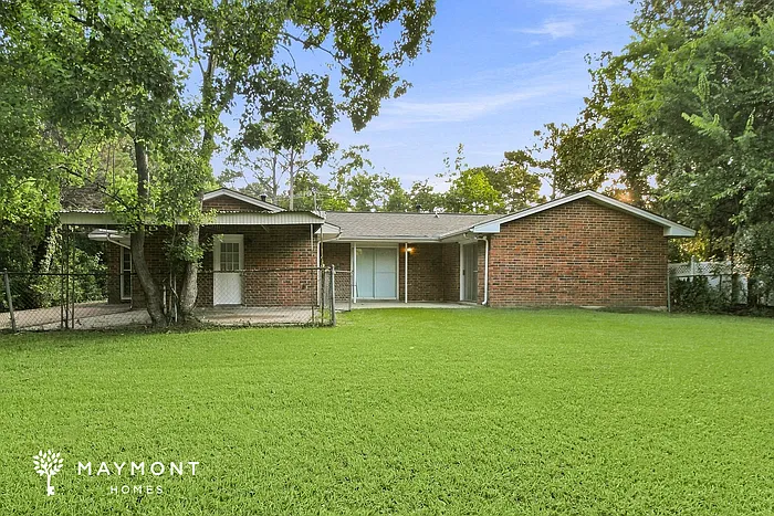 3 bed, 2.0 bath, 1722 sqft, $1,525 — Photo 3