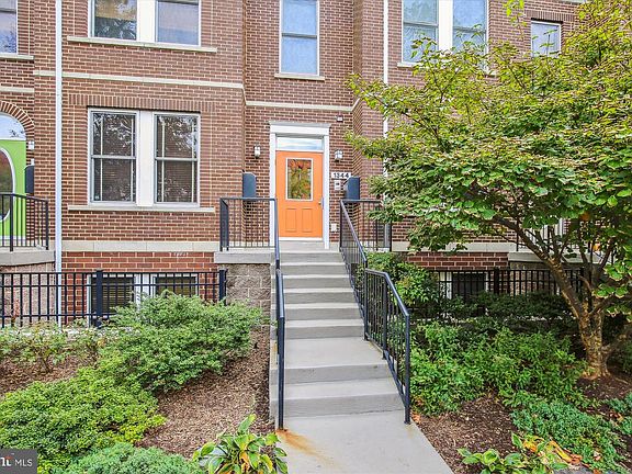 3rd image of 1344 Monroe St NW Unit A