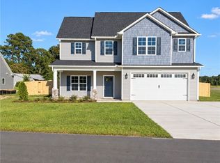 4745 Slew Dr, Hope Mills, NC 28348