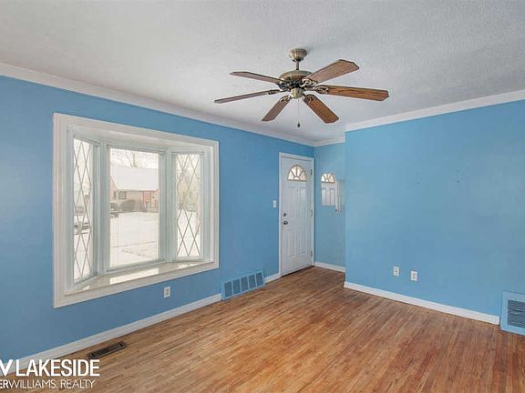 2nd image of 26205 Pattow St