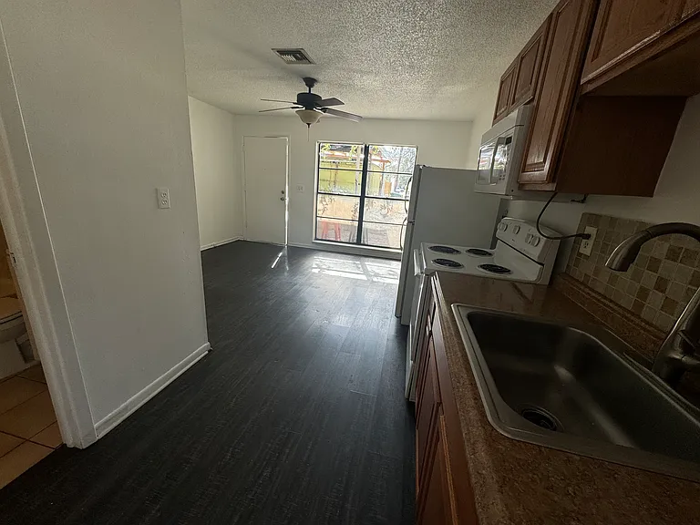 4123 S Macdill Ave #A — Photo 5