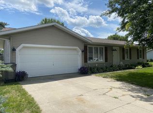 15910 Isaac Dr, Goshen, IN 46526