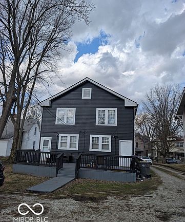 2nd image of 5807 Lowell Ave #5805