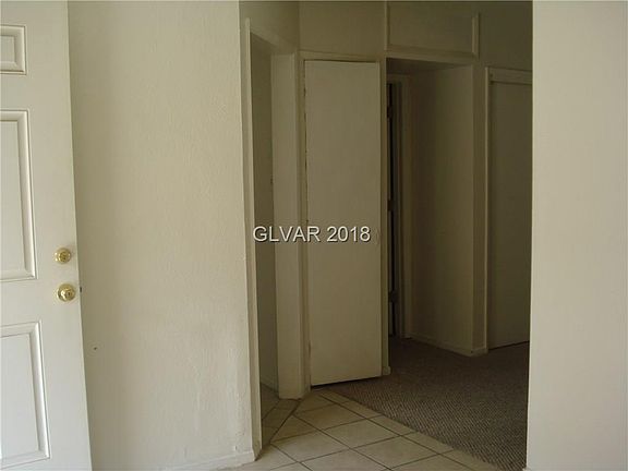 4th image of 1836 Lewis Ave