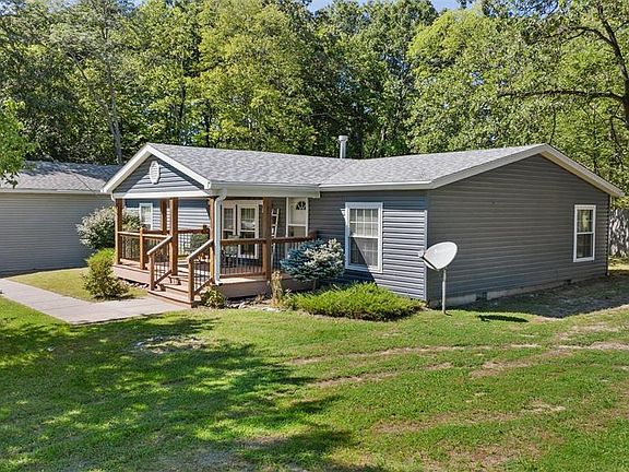 4th image of 757 Birkhead Rd
