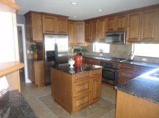 120 Lake Shore Dr E, Palm Harbor, FL 34684