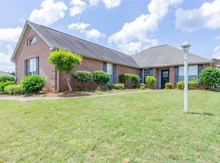 33 Spears Xing, Millbrook, AL 36054